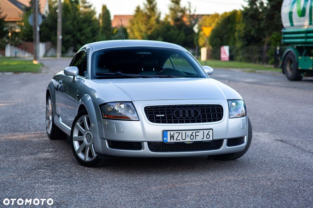 Audi TT Coupé - 24