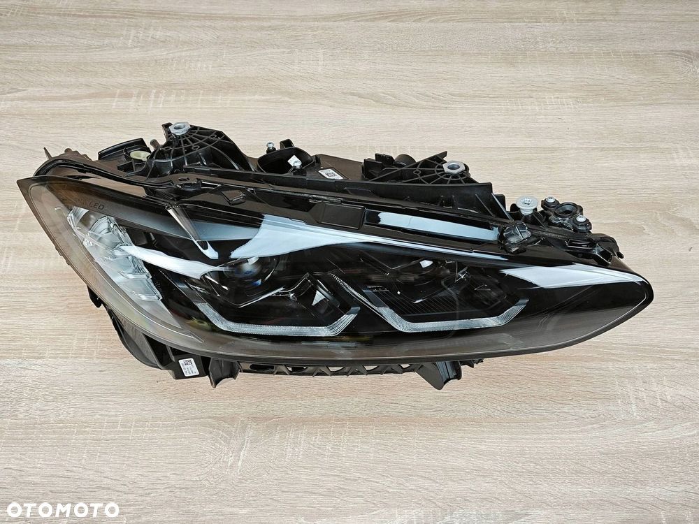 LAMPA PRAWY PRZÓD SHADOW LINE BMW 4 G22 G23 G26 M4 G80 G81 G82 G83 EU 33km - 2