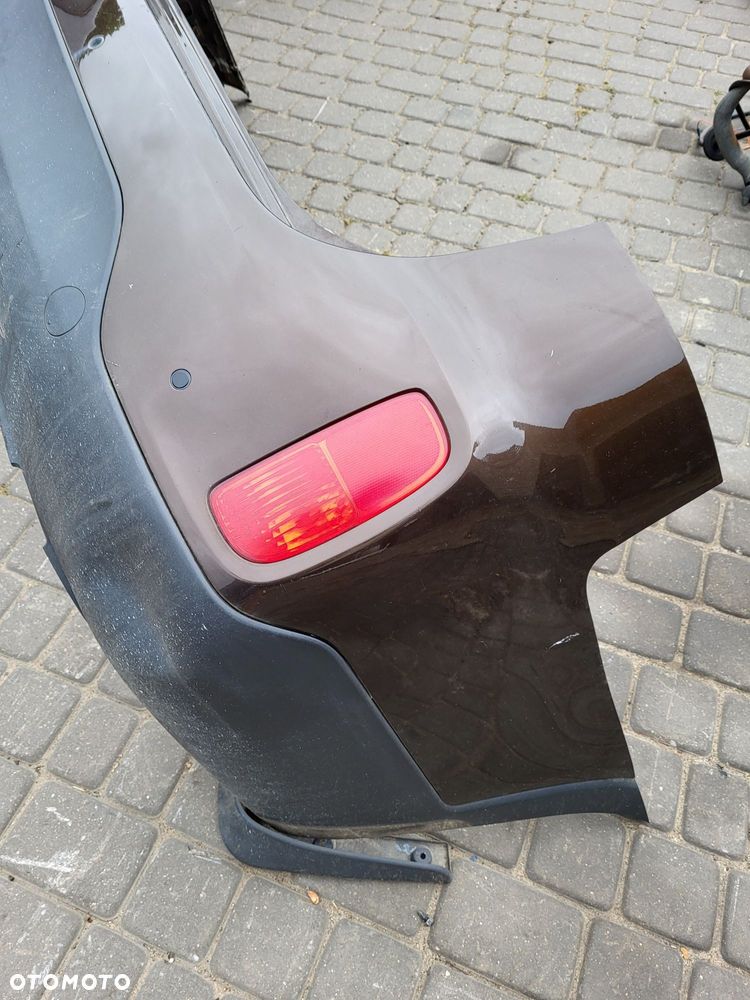 Zderzak tylny kia sorento 2 fl 2012r lakier nbm kompletny z czujnikami - 2