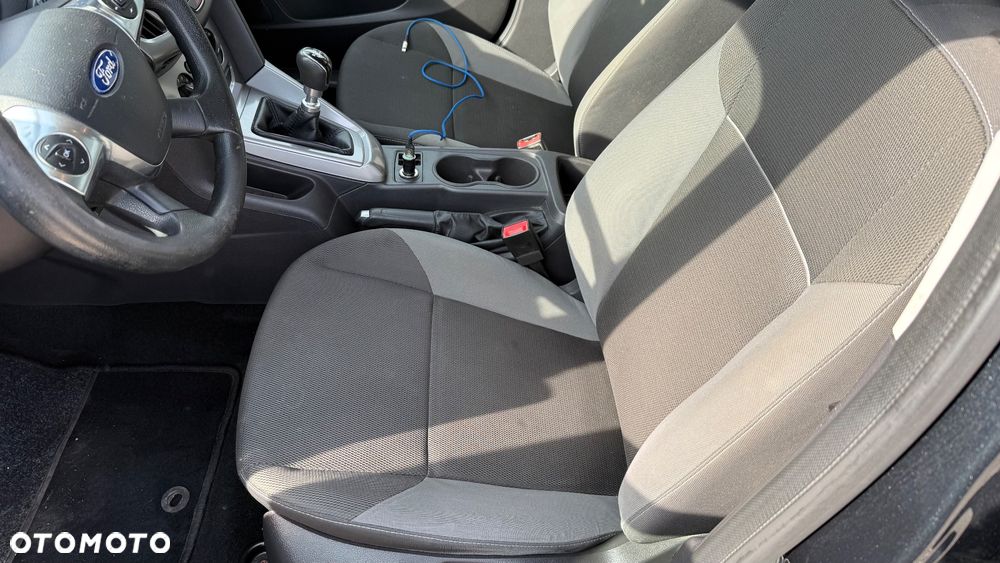 Ford Focus 1.0 EcoBoost Titanium ASS - 12