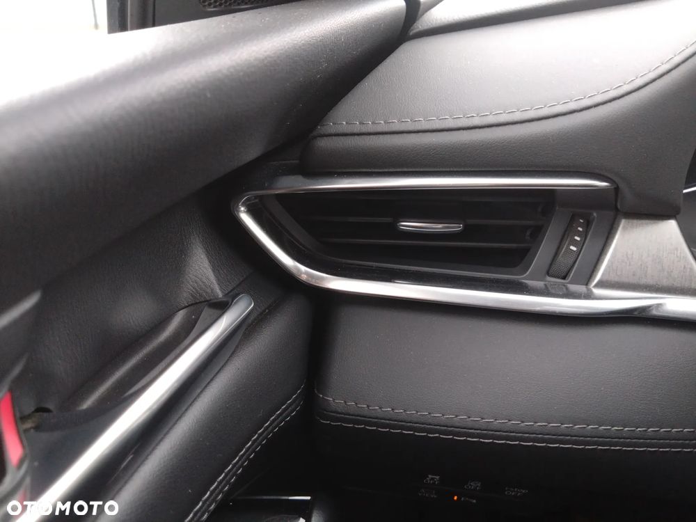 Mazda 6 ver-2-0-center--line - 17