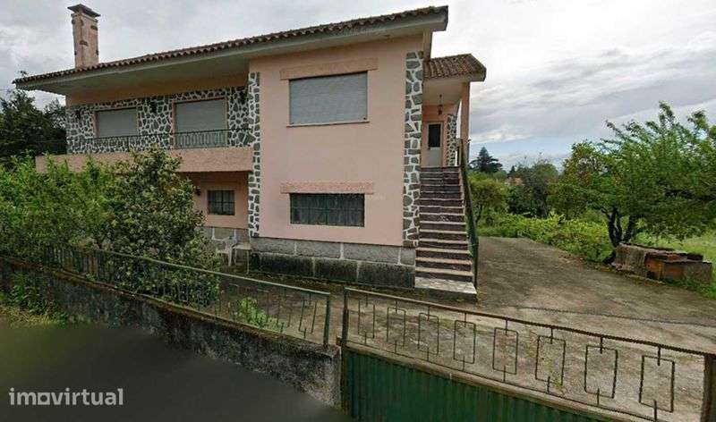 Moradia T5 em Oliveira do Conde, Viseu - Grande imagem: 3/3