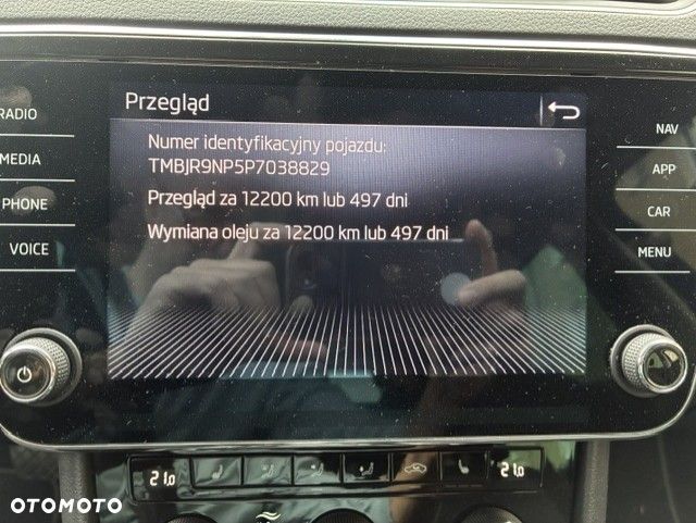 Skoda Superb 2.0 TDI SCR Ambition DSG - 34