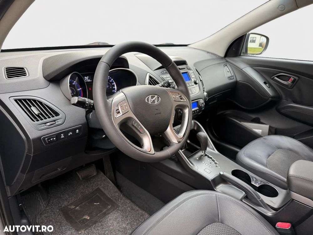 Hyundai ix35 2.0 CRDI 4WD Automatik Style - 10