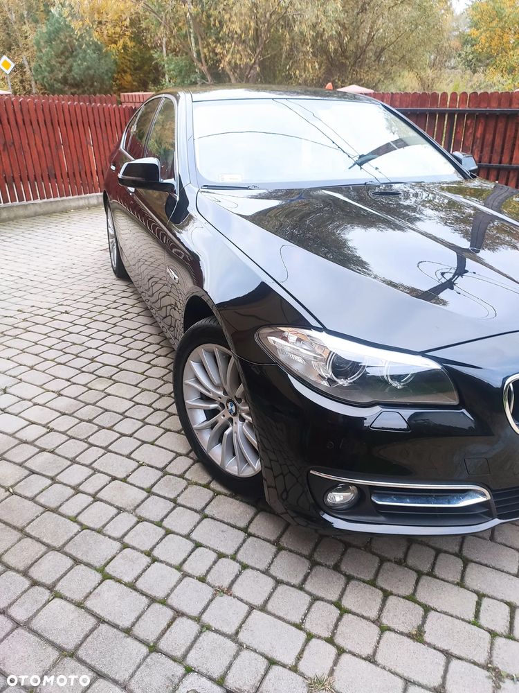 BMW Seria 5 520d Luxury Line - 4