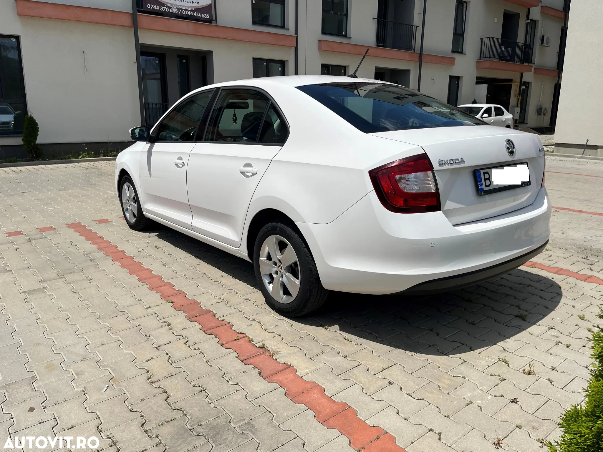 Skoda RAPID 1.0 TSI Ambition - 4