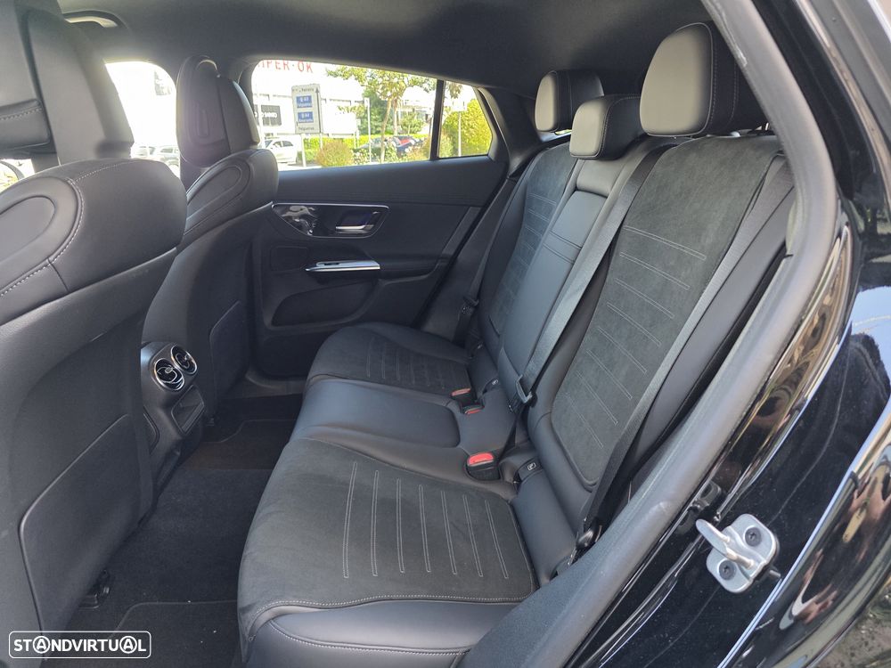 Mercedes-Benz GLC 300 de Coupe 4Matic 9G-TRONIC AMG Line - 21