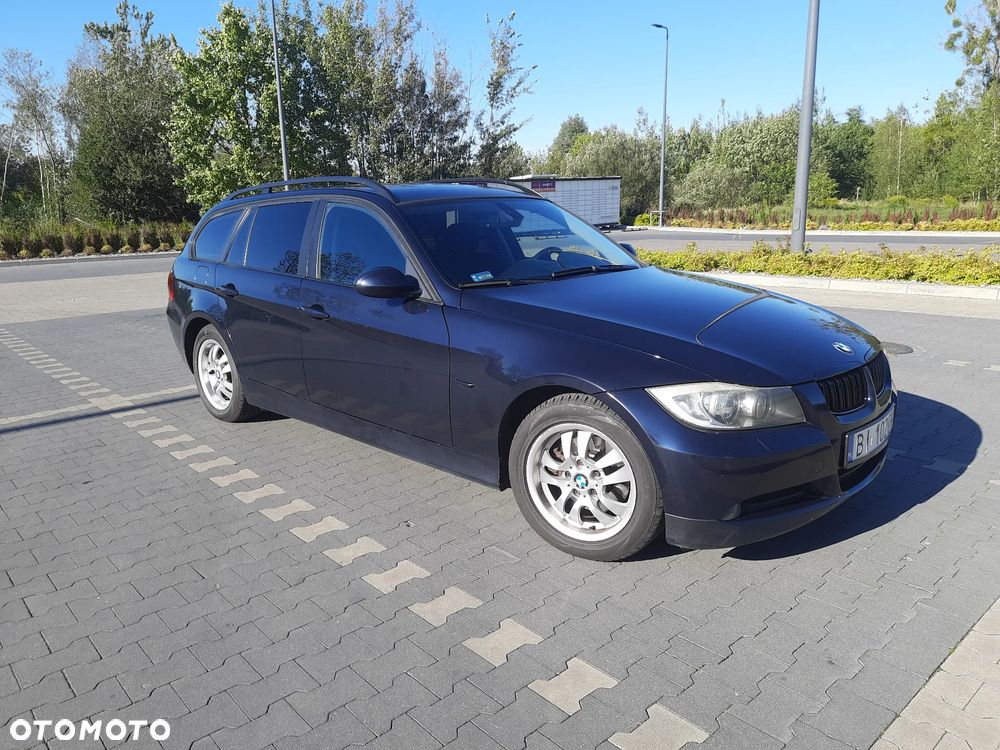 BMW Seria 3 320i - 2
