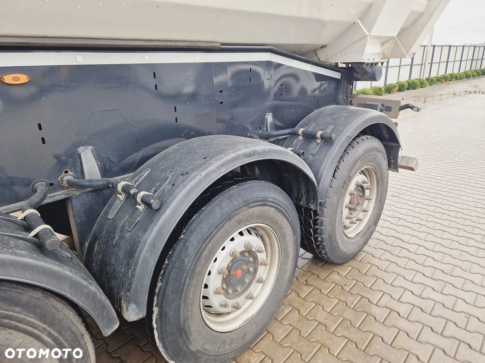 Schwarzmuller K3A * wywrotka stalowa * 27m3 * pod ciągnik 4x4 * siodło 1 380 mm * - 6