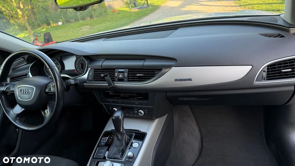 Audi A6 Avant 2.0 TDI quattro S tronic - 14