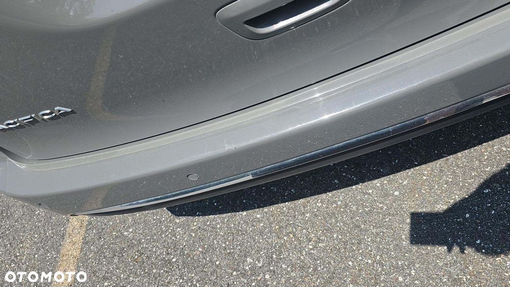 Chrysler Pacifica - 17