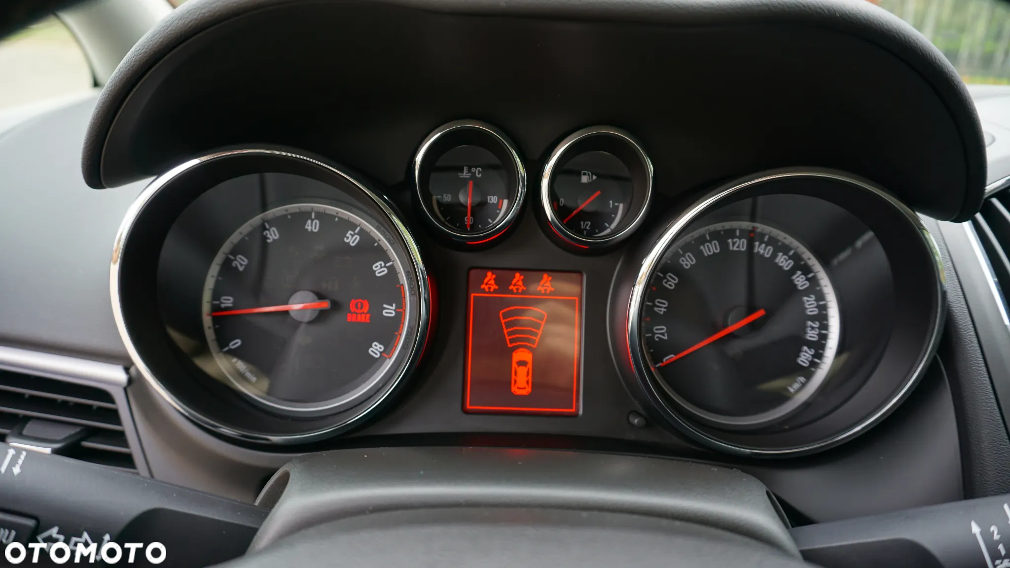 Opel Zafira Tourer 1.4 Turbo Edition - 21