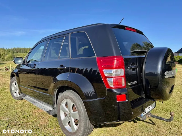 Suzuki Grand Vitara 1.9 DDiS Premium - 4