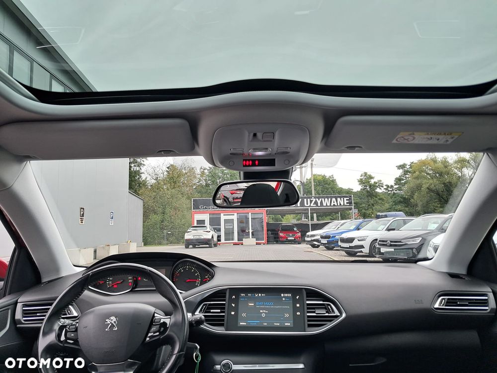 Peugeot 308 1.2 PureTech GPF Allure Pack S&S - 25