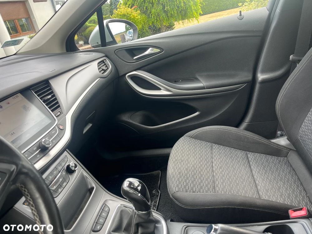 Opel Astra 1.6 CDTI Elite S&S - 10