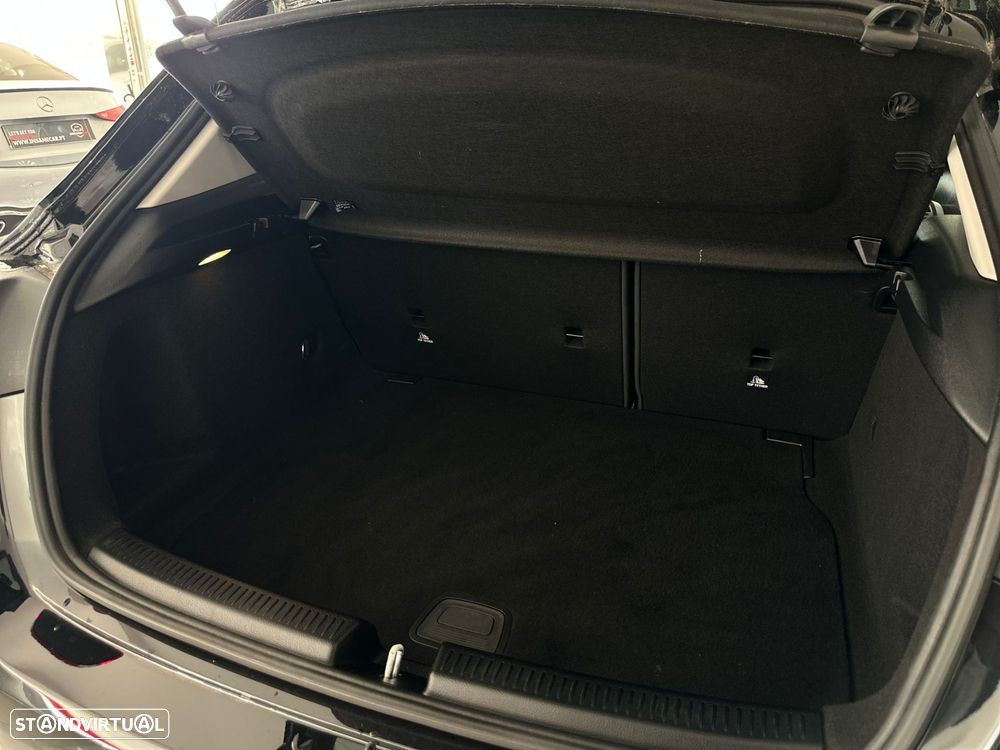 Mercedes-Benz A 180 d Style Plus - 36