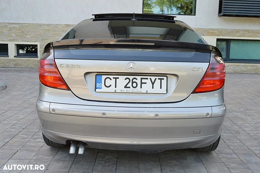 Mercedes-Benz C 220 CDI Sportcoupe - 19