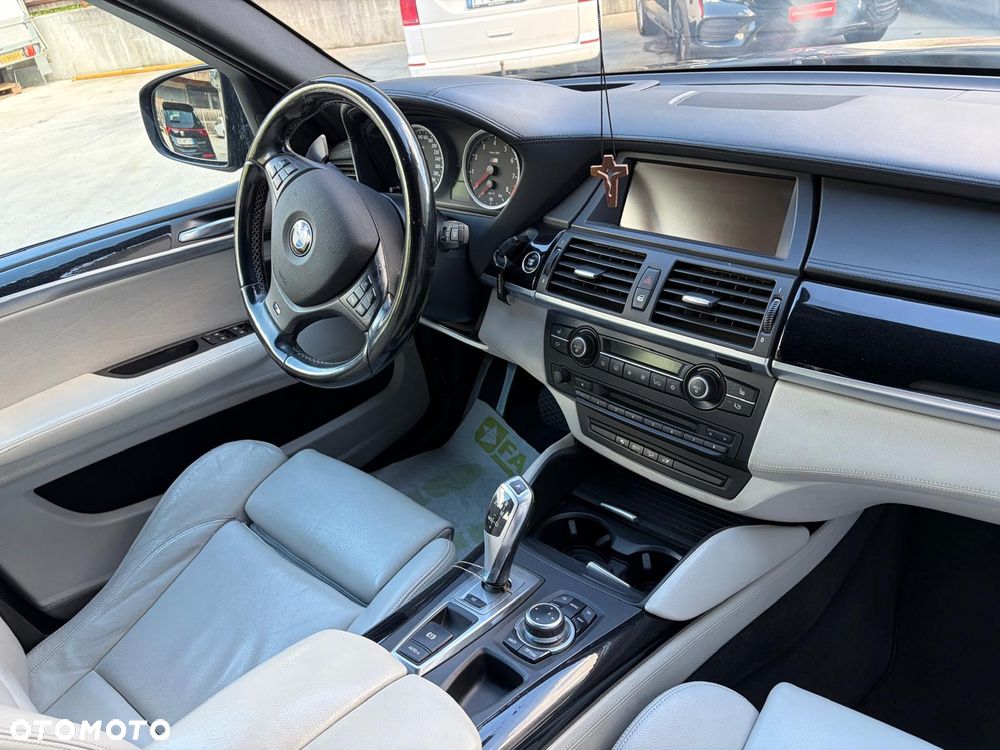 BMW X5 M - 13