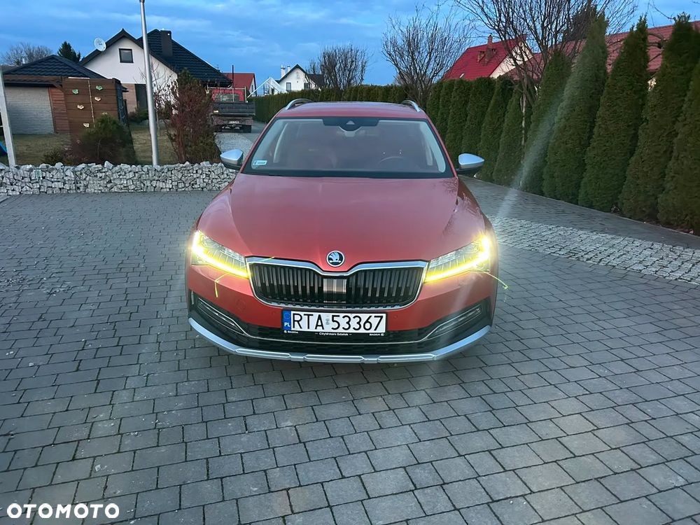 Skoda Superb 2.0 TSI 4x4 Scout DSG - 8