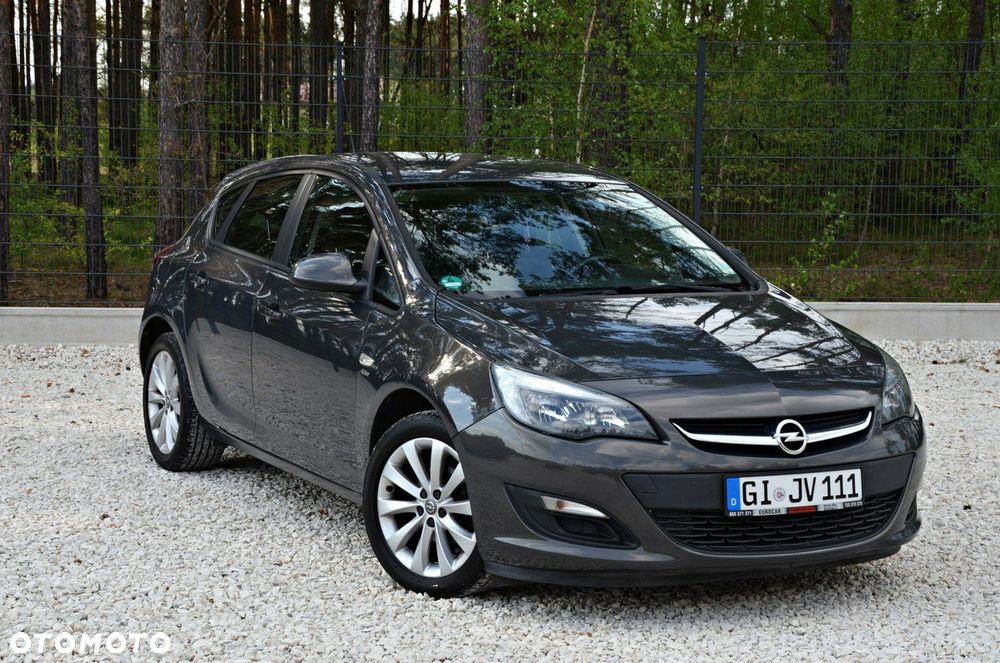 Opel Astra - 2