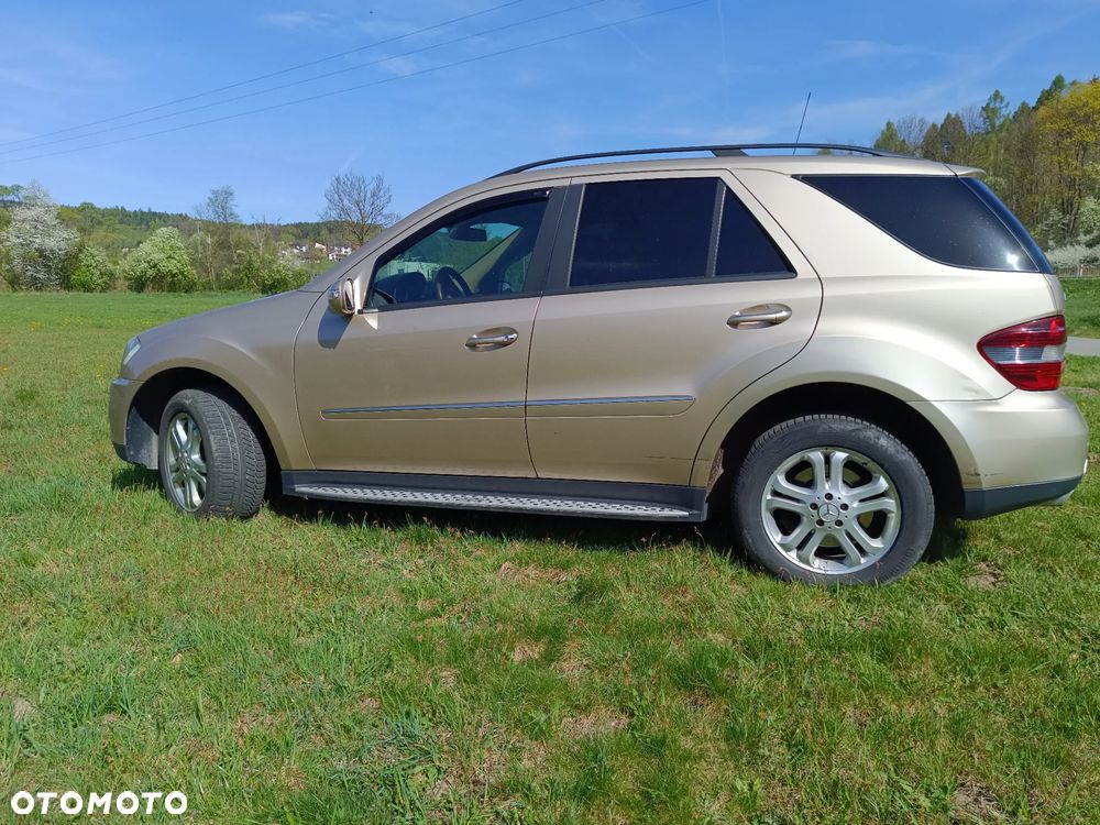 Mercedes-Benz ML - 9