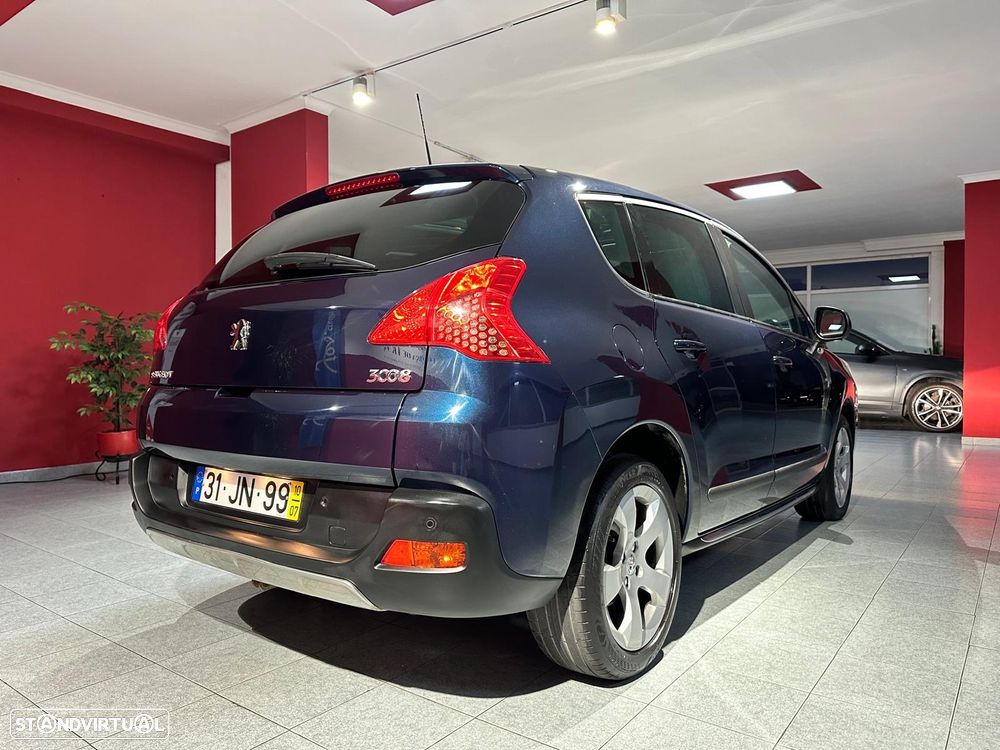 Peugeot 3008 1.6 HDi Executive - 12