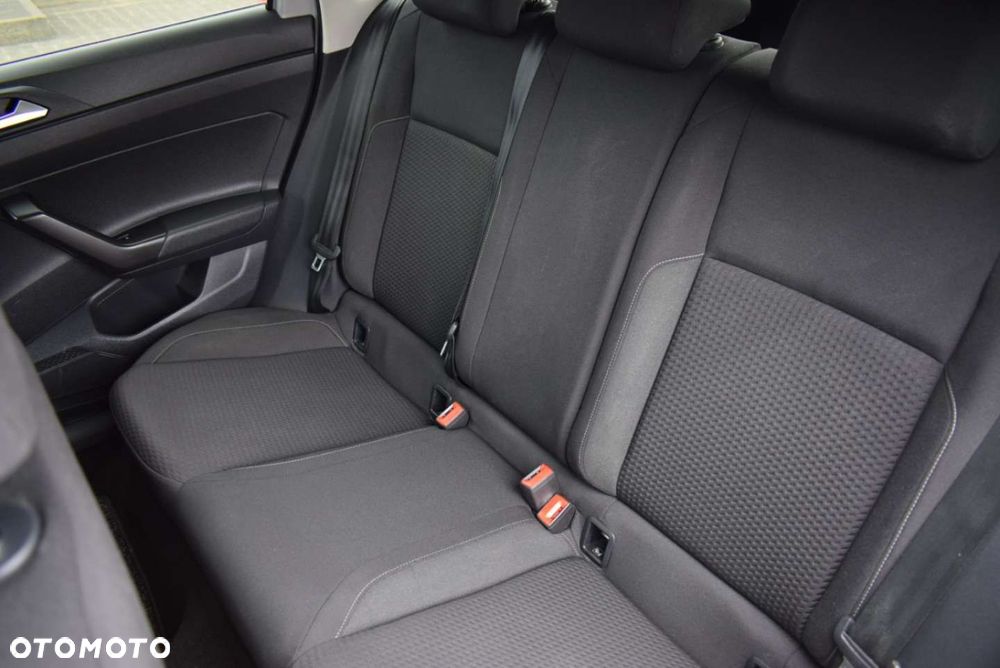 Volkswagen Polo - 19