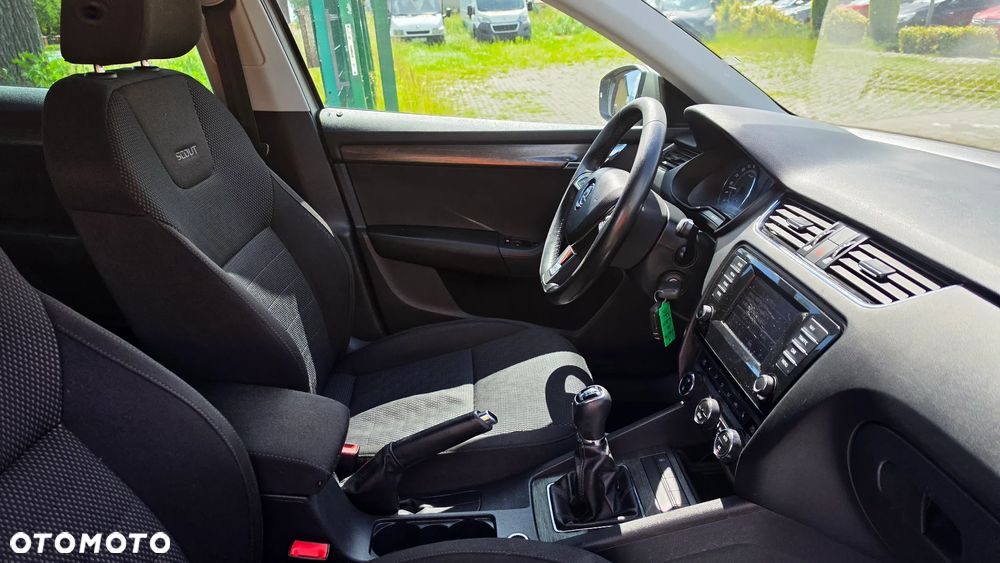 Skoda Octavia 2.0 TDI (Green tec) 4x4 Scout - 7
