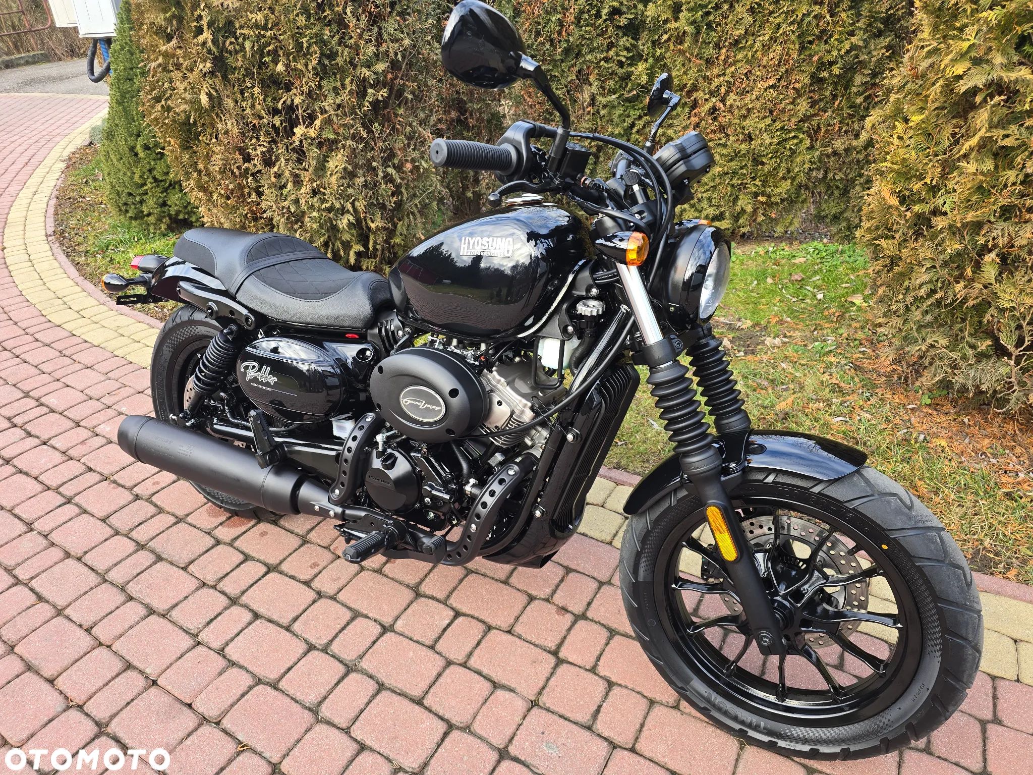 Hyosung GV - 1