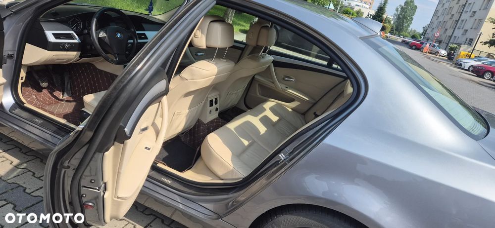 BMW Seria 5 530xi - 7