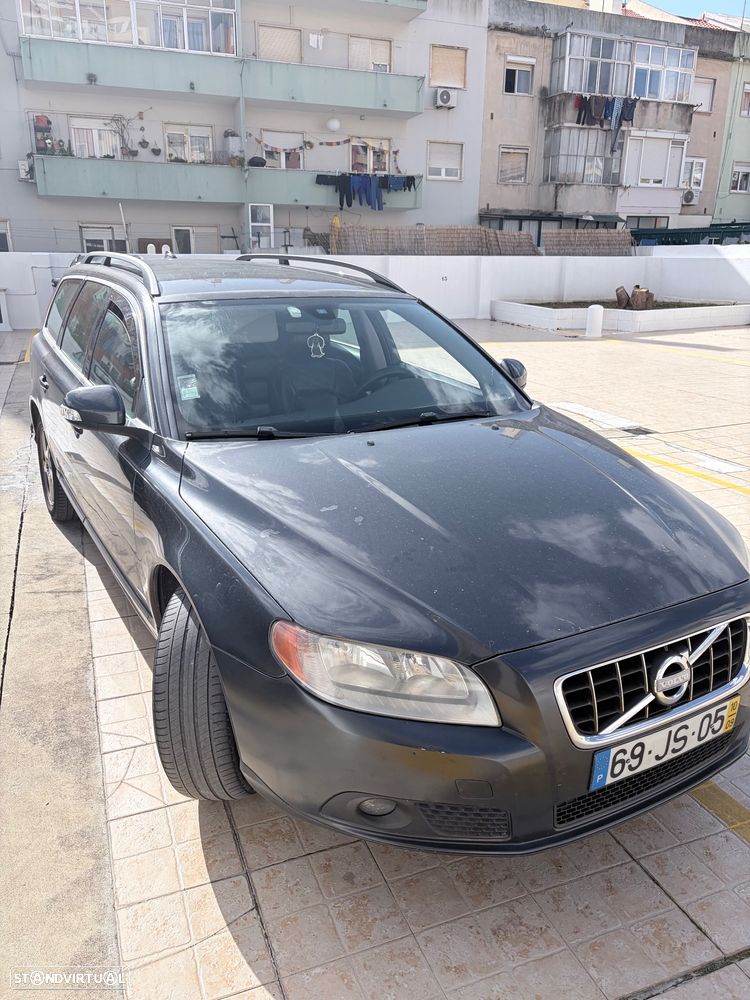 Volvo V70 2.0 D3 Momentum Geartronic - 2