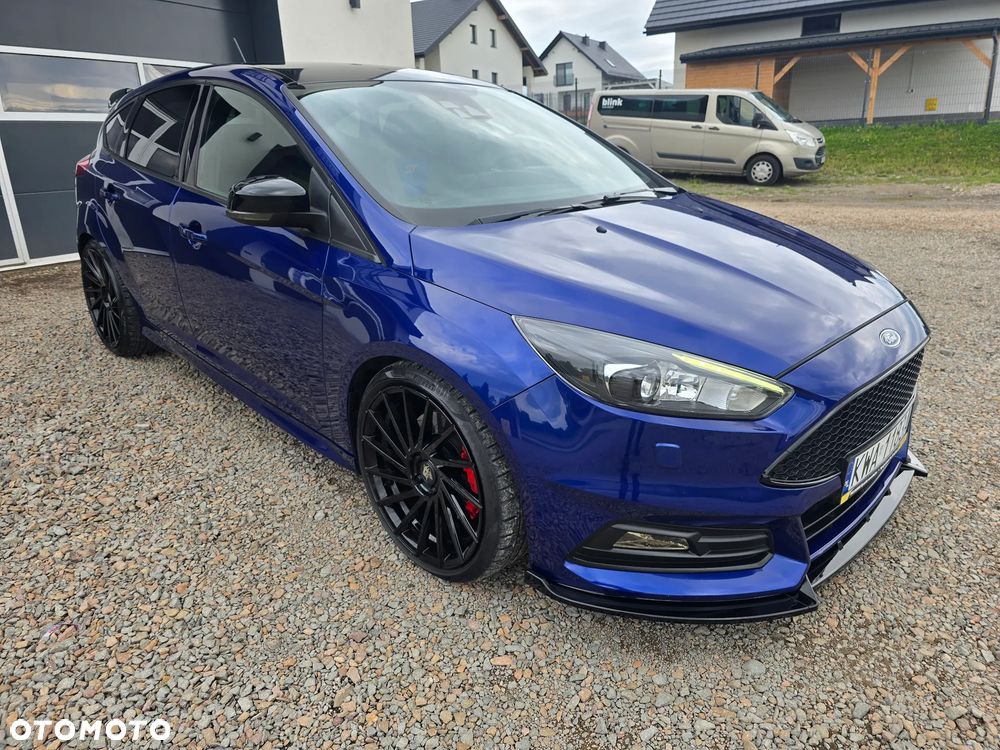 Ford Focus 2.0 EcoBoost ST mit Leder-Exclusiv-Paket - 10