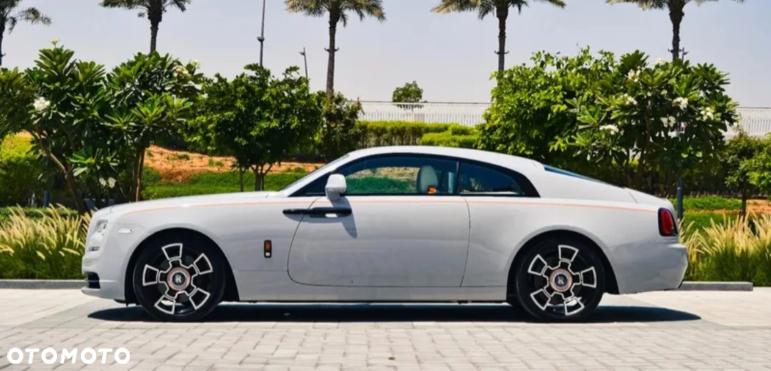 Rolls-Royce Wraith Black Badge - 17