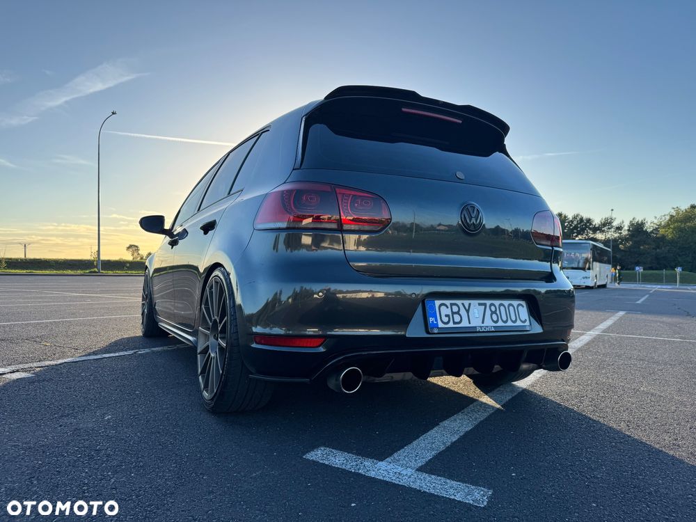 Volkswagen Golf 2.0 TSI GTI DSG - 5
