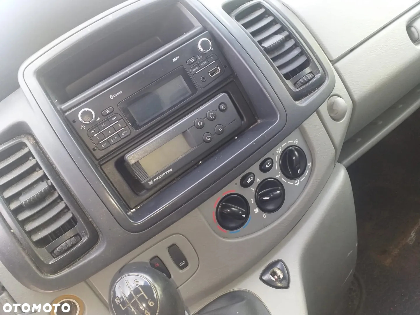 Renault Trafic - 8