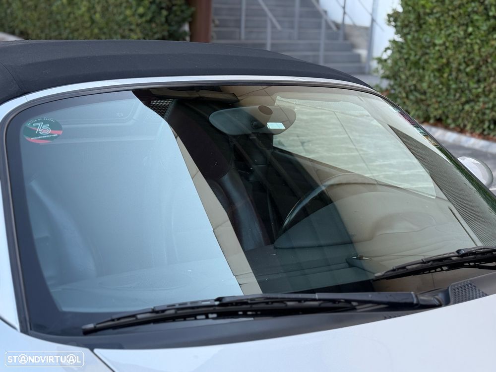 Porsche Boxster - 10