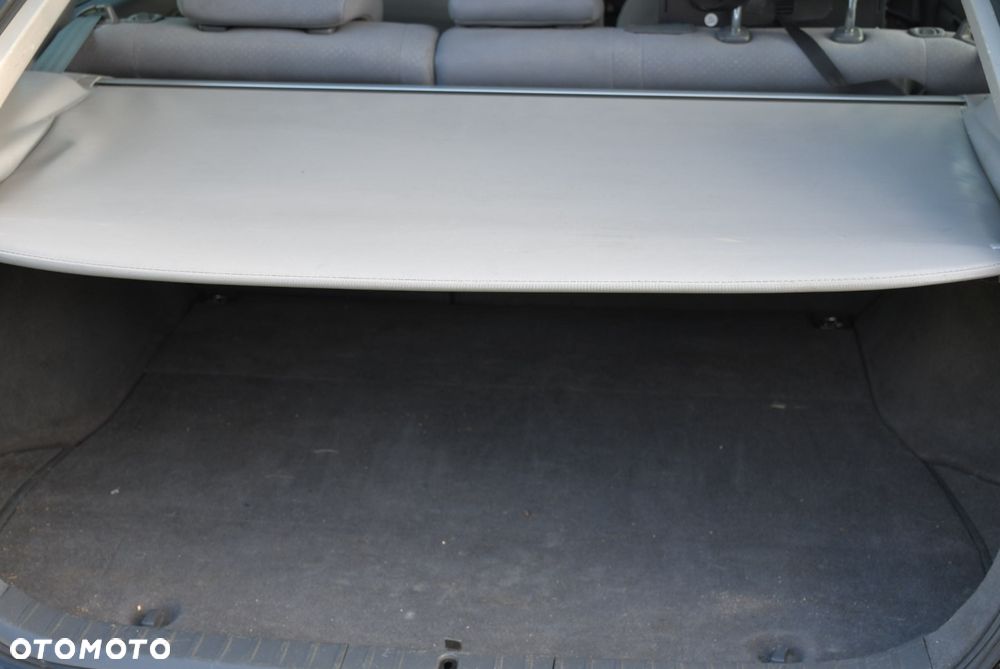 Toyota Prius - 18