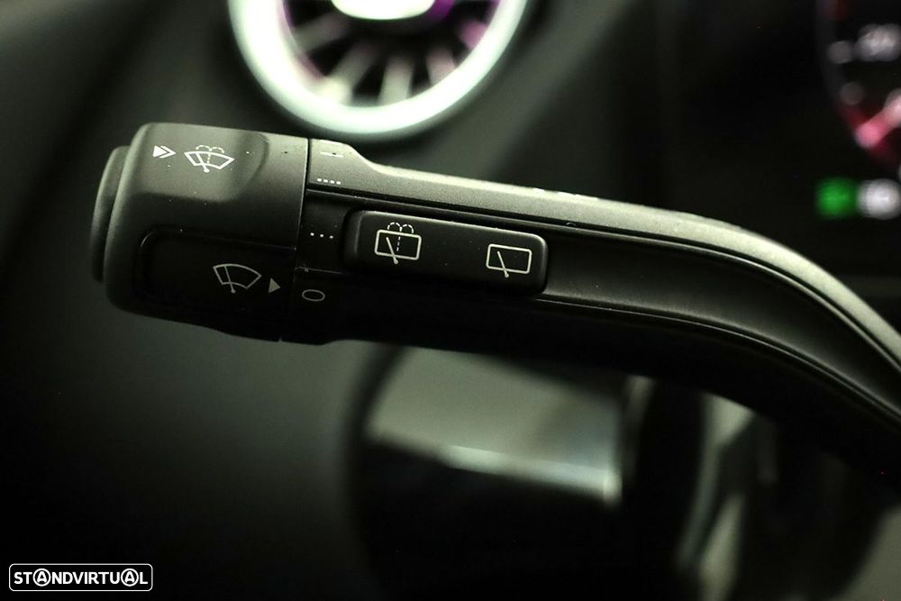 Mercedes-Benz B 250 e AMG Line - 18