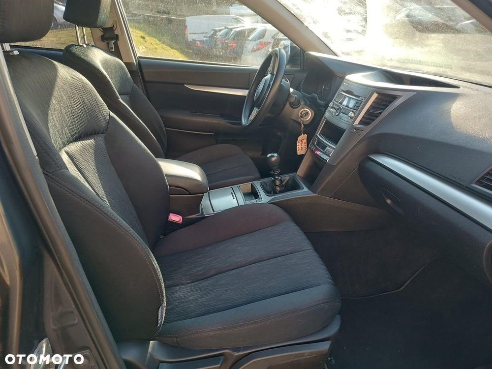 Subaru Legacy 2.0R Active - 16