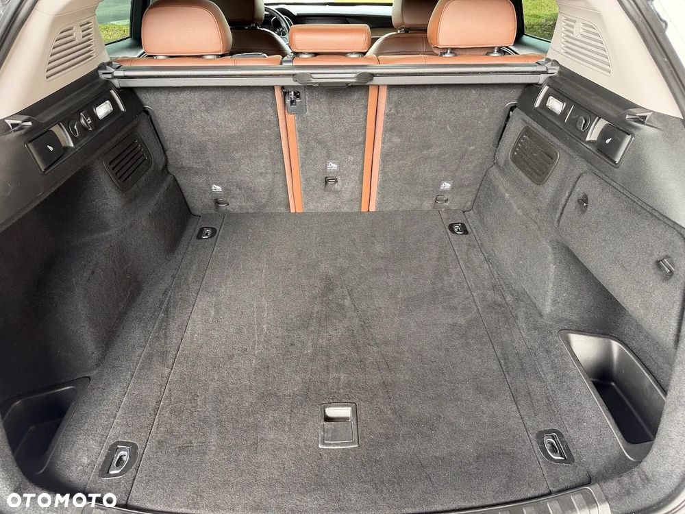 Alfa Romeo Stelvio 2.0 Turbo 16V AT8-Q4 Lusso Ti - 32