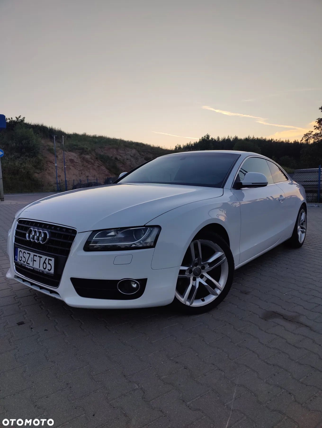 Audi A5 Coupe 2.0 TFSI - 1