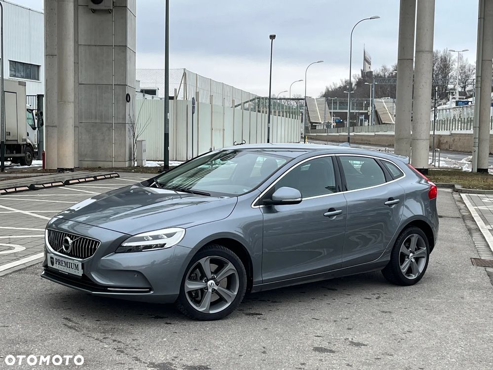 Volvo V40 T3 Drive-E Inscription - 5