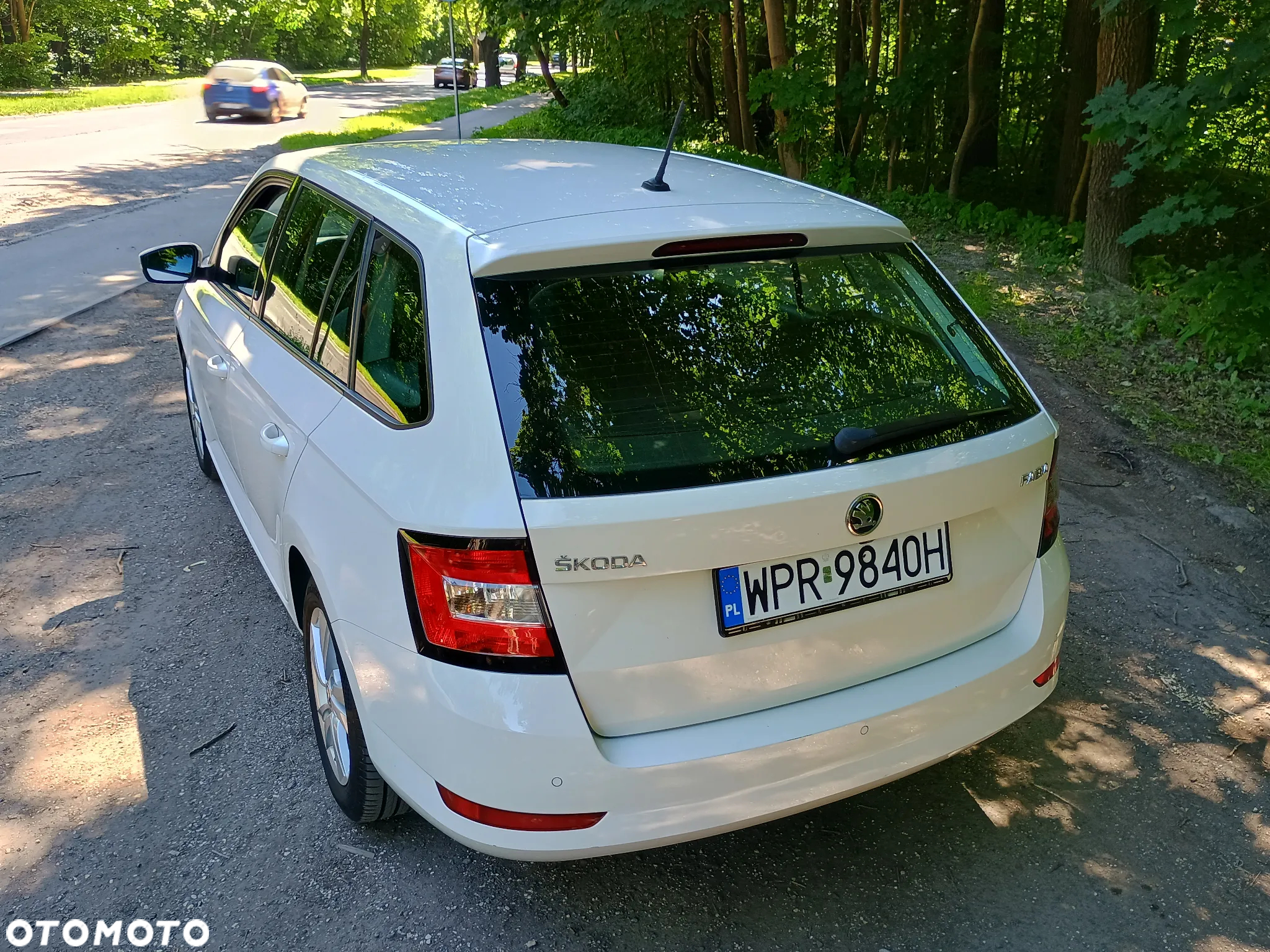 Skoda Fabia 1.0 TSI Ambition Plus - 6