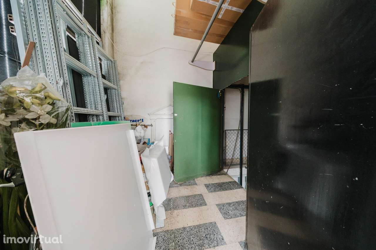 Espaço Comercial em Benfica - Grande imagem: 3/20