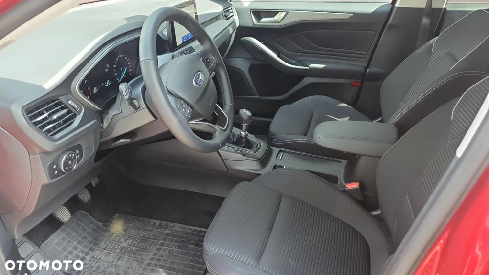 Ford Focus 1.0 EcoBoost Titanium Style - 10