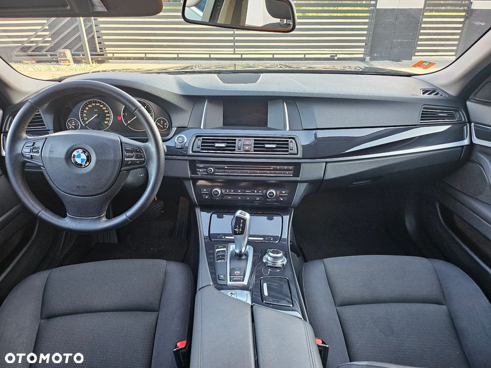 BMW Seria 5 - 24
