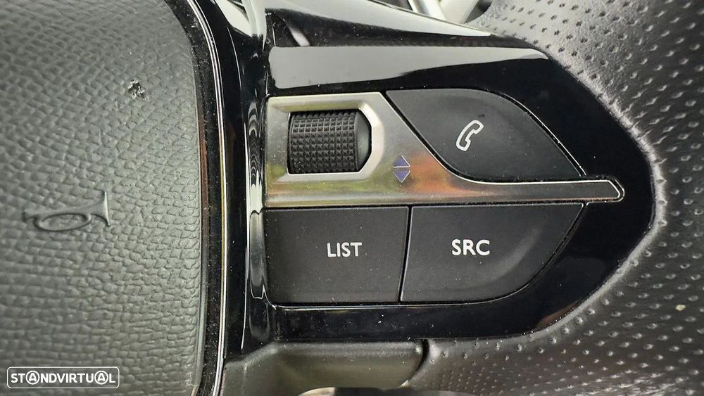 Peugeot 3008 1.6 Hybrid GT e-EAT8 - 37