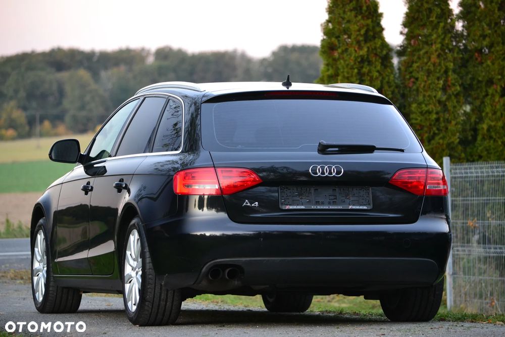 Audi A4 Avant - 9