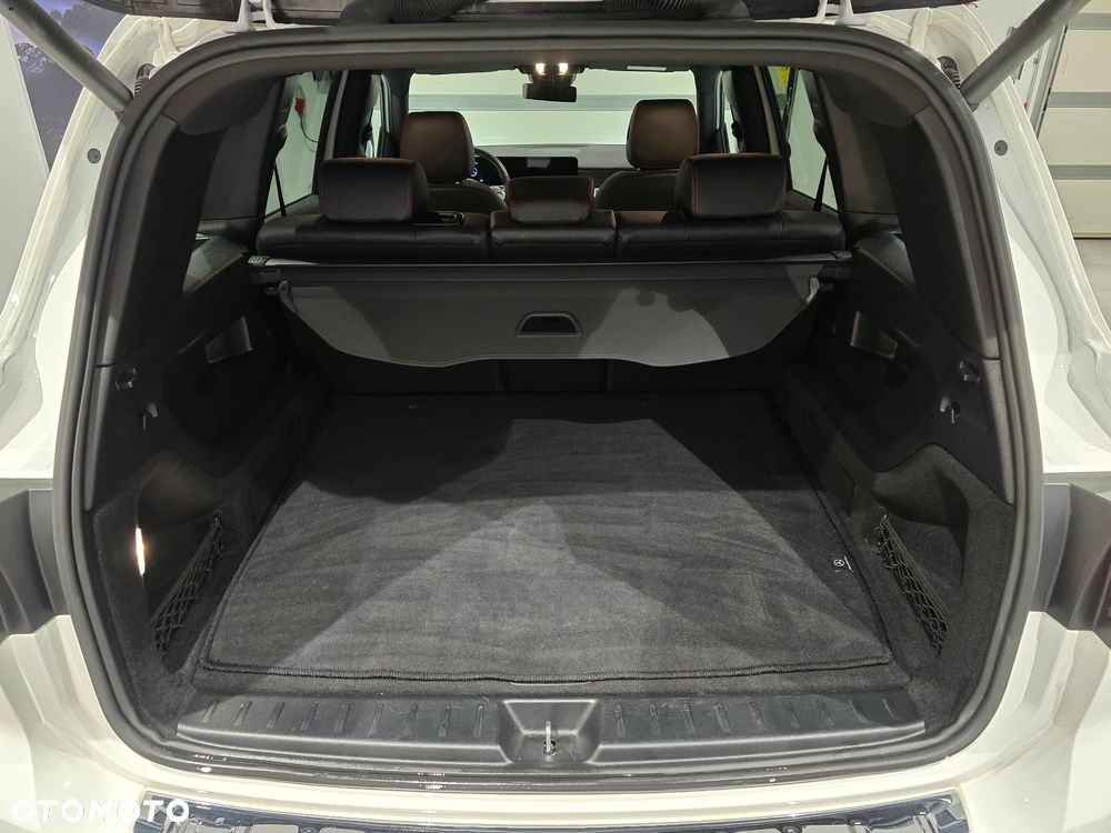 Mercedes-Benz GLB 200 4Matic 8G-DCT AMG Line - 10
