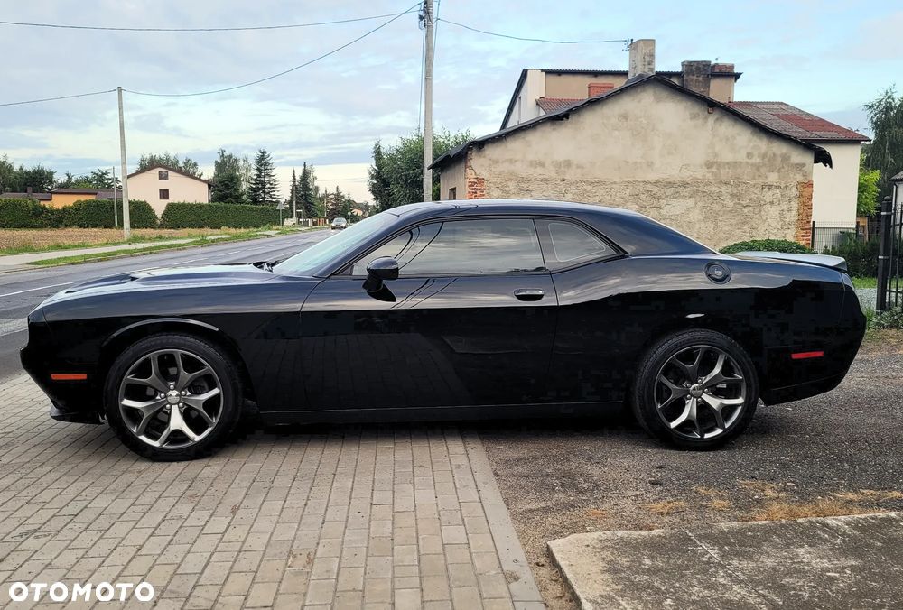 Dodge Challenger - 26